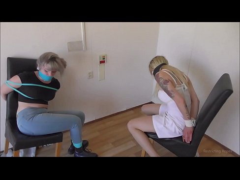 ❤️ Woledzera / womangidwa komanso wotsekeredwa / msungwana wovutika Zolaula pa ny.moresexmovies.ru  ☑